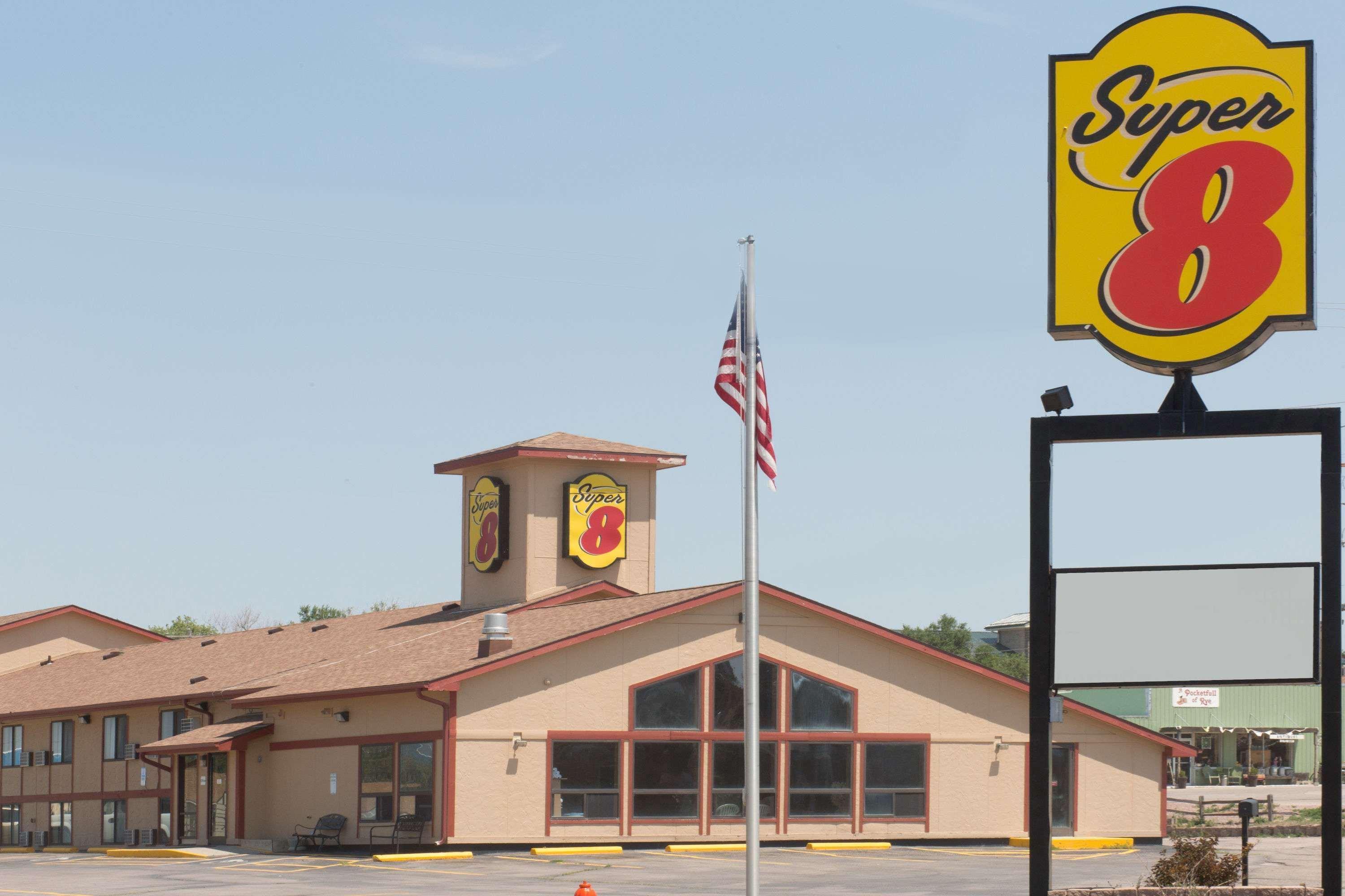 Hotel Super 8 By Wyndham Chadron Ne Exteriér fotografie